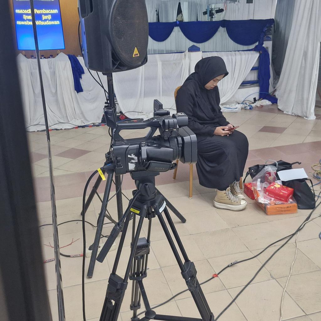 [Sewa] Camcorder Sony NX100