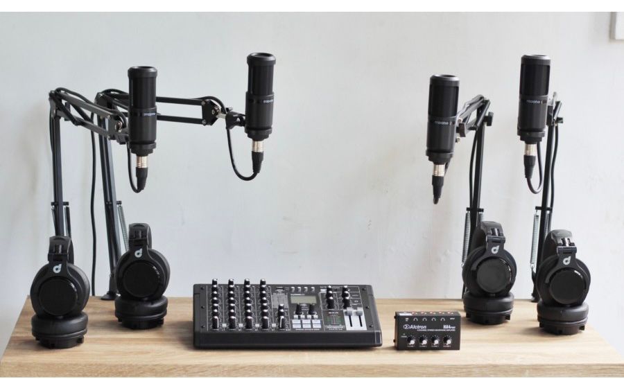 Paket Podcast 4 Orang