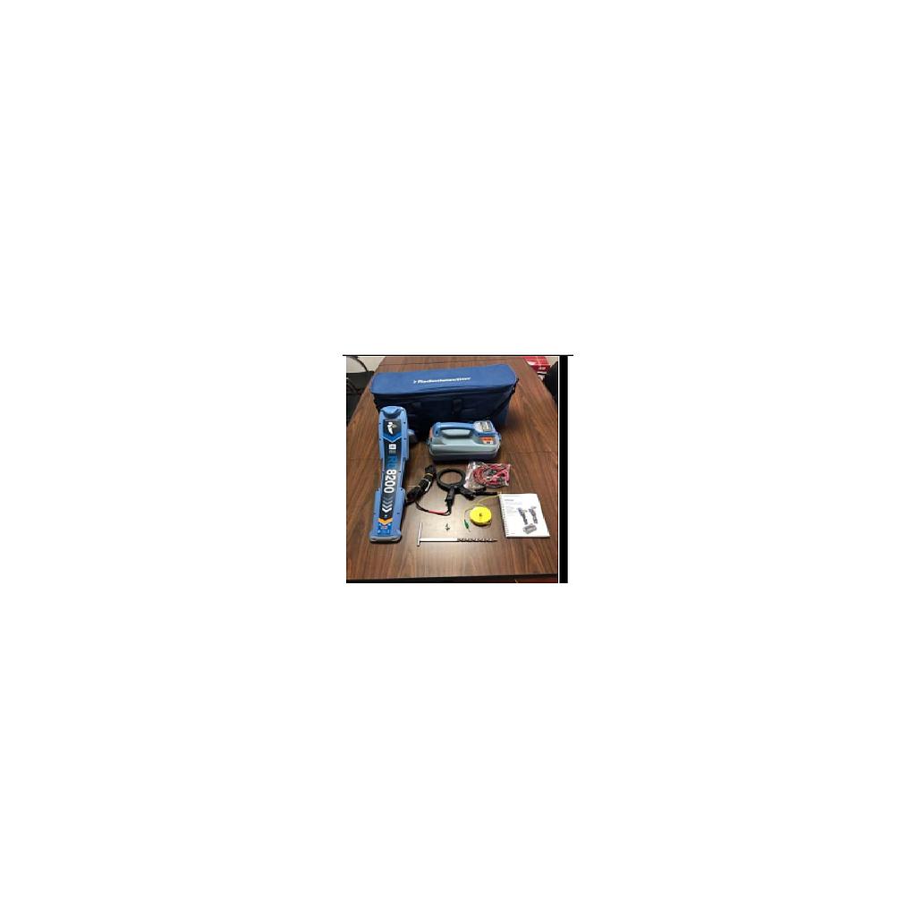 (A-99) RD8200 PACKAGE RD8200 and Transmitter Kit